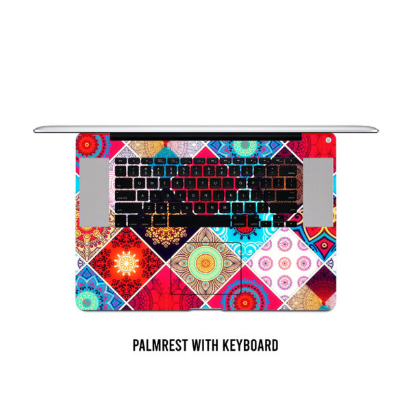 Doodle pattern 13 laptop skin - Image 4